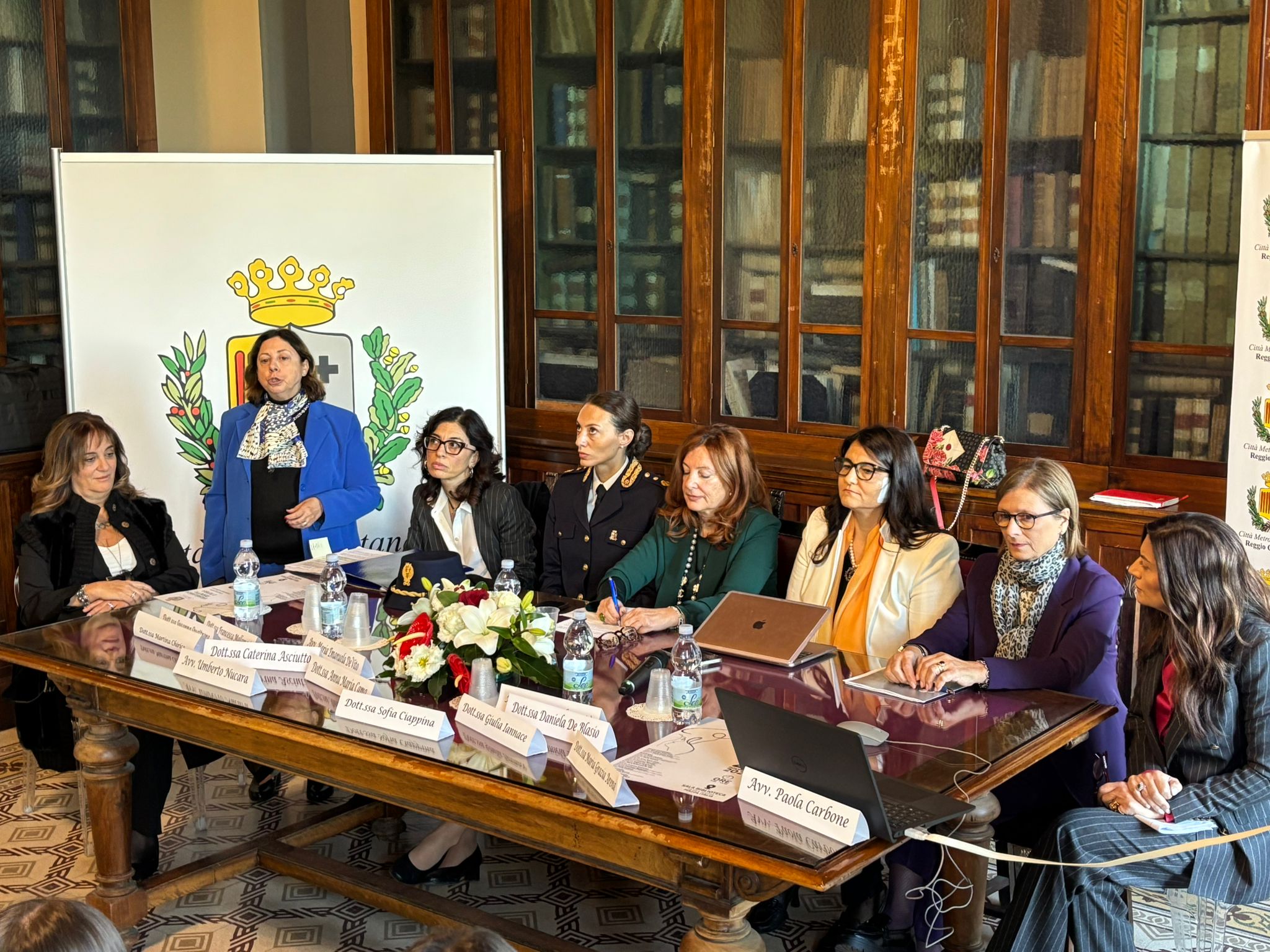 Immagine di copertina per A Palazzo Alvaro un confronto promosso dalla�Citt� Metropolitana�su \