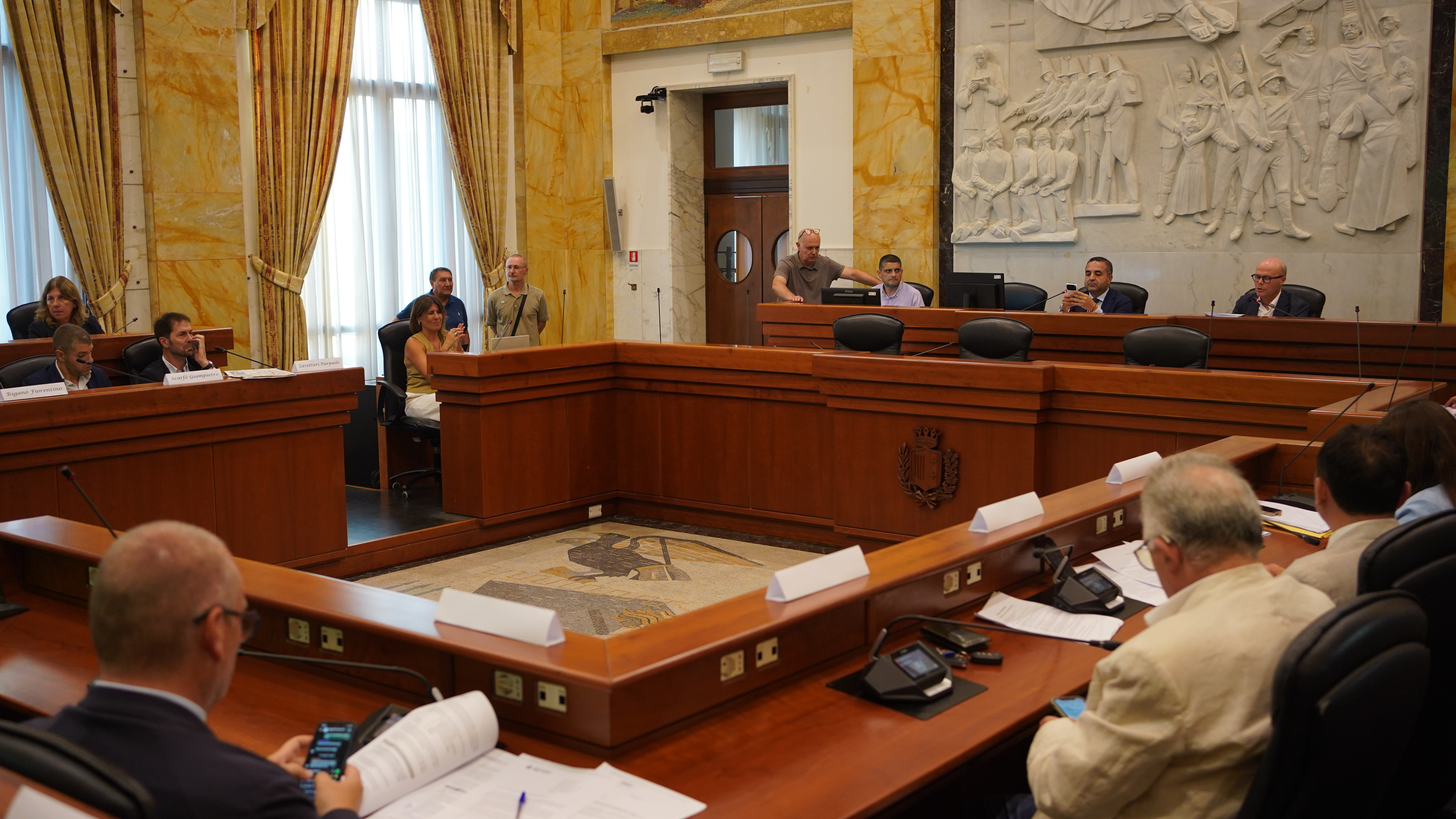 A Palazzo Alvaro l\'esordio del Consiglio Metropolitano: insediati i neoeletti Consiglieri